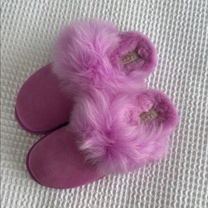 UGG lilac Fluffy Slippers